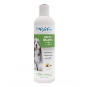 Four Paws Magic Coat Reduces Shedding Dog Shampoo Honey Vanilla 16oz