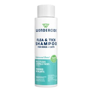Wondercide Dog & Cat Flea & Tick Cedarwood Shampoo with Natural Essential Oils